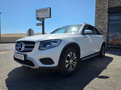 Mercedes-Benz GLC 220D 4 MATIC A/T in Namibia
