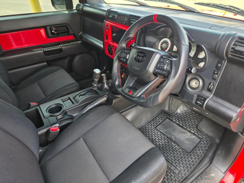 Toyota FJ CRUISER 4.0 V6 4X4 A/T in Namibia