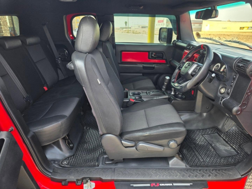 Toyota FJ CRUISER 4.0 V6 4X4 A/T in Namibia