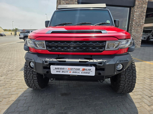 Toyota FJ CRUISER 4.0 V6 4X4 A/T in Namibia