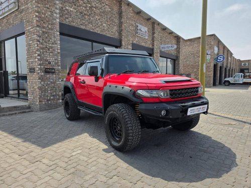 Toyota FJ CRUISER 4.0 V6 4X4 A/T in Namibia