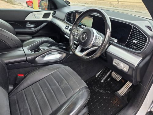 Mercedes-Benz GLE 300D 4MATIC A/T in Namibia