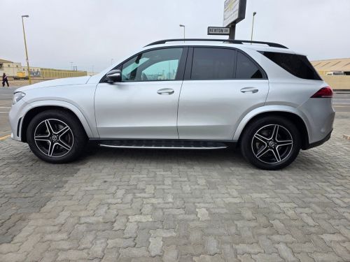 Mercedes-Benz GLE 300D 4MATIC A/T in Namibia