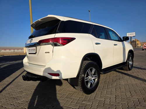 Toyota FORTUNER 2.4 GD-6 4X4 A/T in Namibia