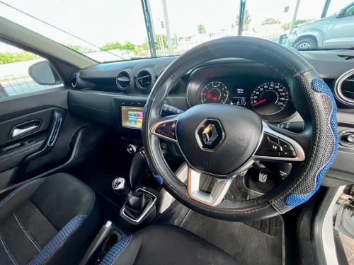 Renault Duster 1.5 Dci Techroad Edc in Namibia