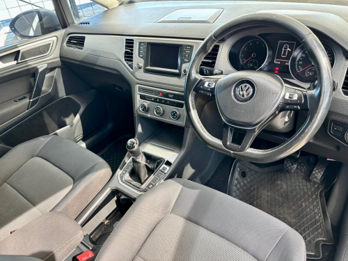 Volkswagen Golf SV 1.4 Tsi Comfortline in Namibia