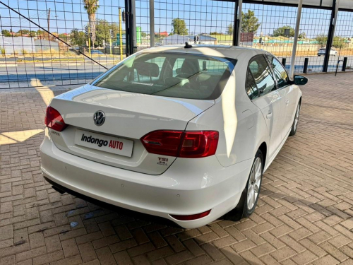 Volkswagen Jetta Vi 1.4 Tsi Highline in Namibia