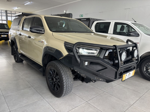 Used Toyota Hilux Legend 2.8 4x4 A/t D/cab for sale in Gobabis