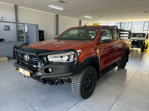 Toyota Raider Ex/cab 4x4 A/t 2.8 in Namibia