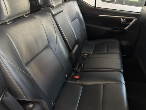 Toyota Fortuner 2.4 4x4 A/t in Namibia