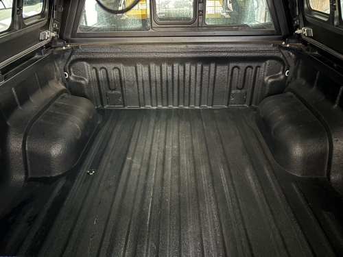 Toyota Hilux 2.8 Legend D/cab 4x4 A/t in Namibia