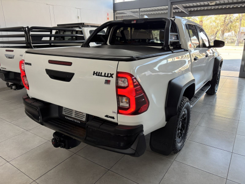 Toyota Hilux GR D/cab 4x4 A/t 2.8 in Namibia