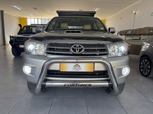 Toyota TOYOTA FORTUNER 3.0 D4D AWD in Namibia
