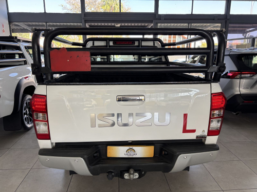 Isuzu D teq 3.0 Ex/cab 4x4 M/t in Namibia