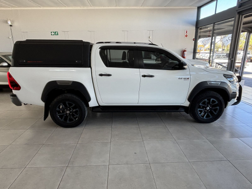Toyota Hilux Legend 2.8 RS D/cab 4x4 A/t 48v in Namibia