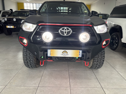Toyota Hilux 2.4 Ex/cab 2x4 M/t in Namibia