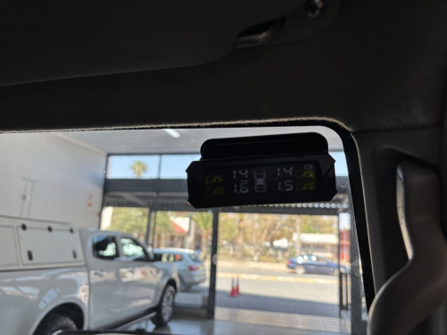 Toyota Land cruiser S/cab V8 diesel in Namibia