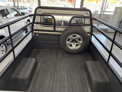 Toyota Land cruiser S/cab V8 diesel in Namibia