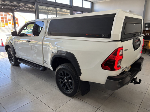 Toyota Hilux Legend Ex/cab 2.8 4x4 A/t in Namibia