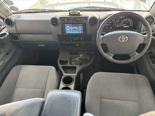 Toyota Land cruiser D/cab 4.5 V8 Diesel in Namibia