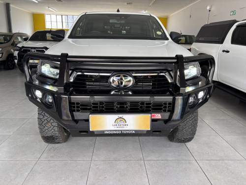 Toyota Toyota Hilux Legend RS D/cab 4x4 A/t 2.8 in Namibia