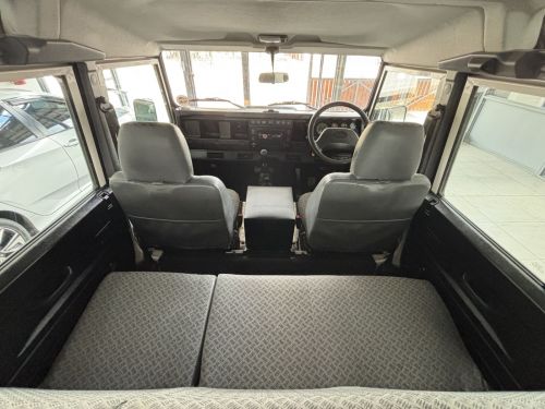 Land Rover Land Rover defender 110 TD5 SUV in Namibia