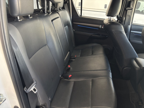 Toyota Hilux 2.8 4x4 A/t D/cab  48V in Namibia