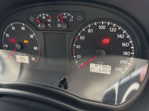 Volkswagen POLO 1.6 MAXX M/T in Namibia