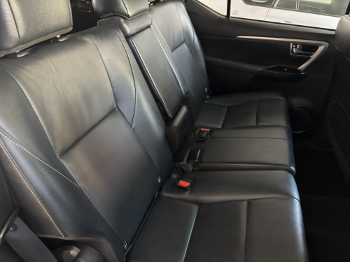 Toyota Fortuner 2.4 4x4 A/t in Namibia