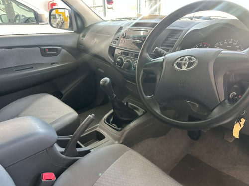 Toyota Hilux D4d 2.5 S/cab 2x4 M/t in Namibia