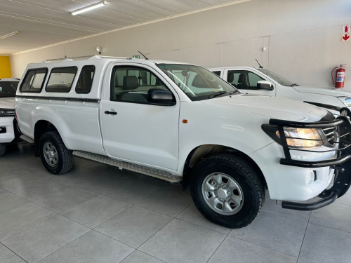 Pre-owned Toyota Hilux D4d 2.5 S/cab 2x4 M/t for sale in 
