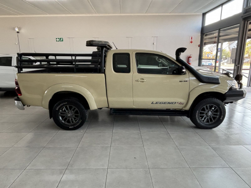 Toyota Hilux Legend 45 3.0 Ex/cab 4x4 M/t in Namibia