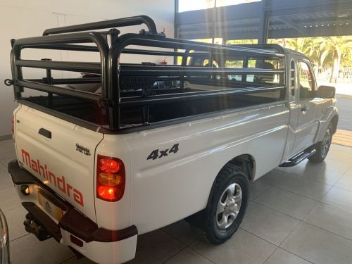 Mahindra S4 S/CAB 4X4 M/T PICKUP in Namibia