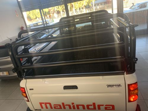 Mahindra S4 S/CAB 4X4 M/T PICKUP in Namibia