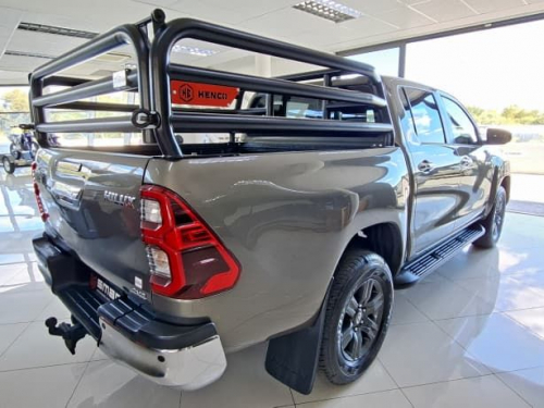 Toyota Hilux 2.8 Gd 6 Raider 4x4 AT in Namibia