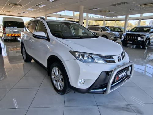 Toyota Rav4 2.5 VX AT AWD in Namibia