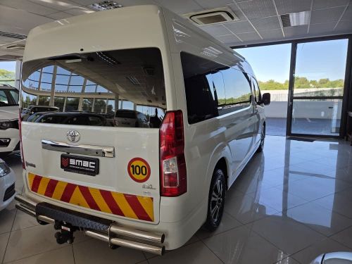 Toyota Quantum 2.8 GL SLWB AT 14 Seater in Namibia