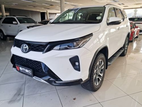 Toyota Fortuner 2.4 GD-6 4x4 AT in Namibia