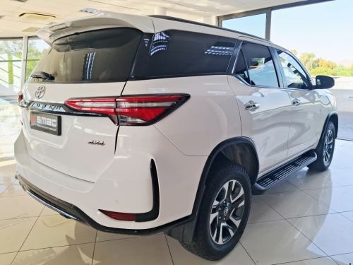 Toyota Fortuner 2.4 GD-6 4x4 AT in Namibia