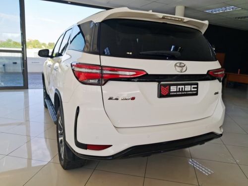 Toyota Fortuner 2.4 GD-6 4x4 AT in Namibia