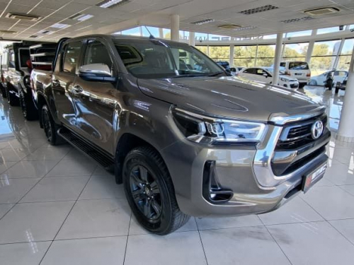 Toyota Hilux 2.8 Gd 6 Raider 4x4 AT in Namibia