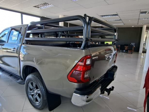 Toyota Hilux 2.8 Gd 6 Raider 4x4 AT in Namibia