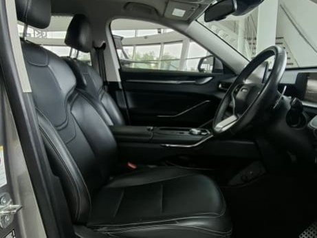Haval H6 2.0T Luxury AWD DCT in Namibia