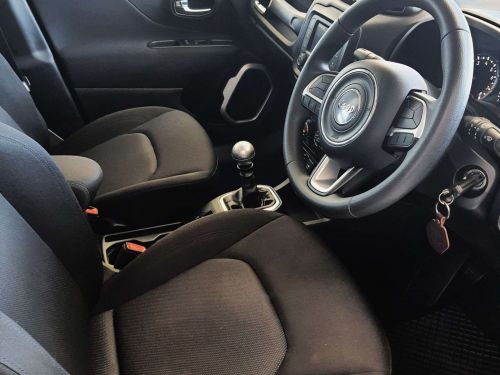 Jeep Renegade 1.4 T Jet Sport in Namibia