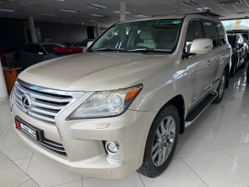 Pre-owned Lexus LX 570 V8 4x4 AT for sale in 