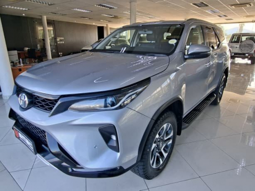 Toyota Fortuner 2.4 GD-6 4x4 AT in Namibia