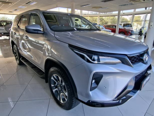 Toyota Fortuner 2.4 GD-6 4x4 AT in Namibia