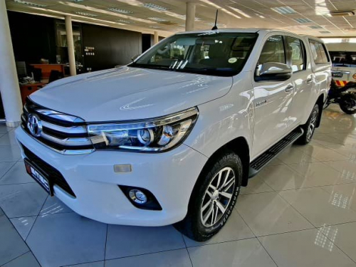 Pre-owned Toyota Hilux 2.8 GD-6 RB Raider AT 4x2 for sale in 