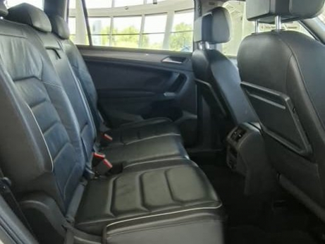 Volkswagen Tiguan ALLSPACE 2.0 TSI C/LINE 4MOT DSG(132KW) in Namibia
