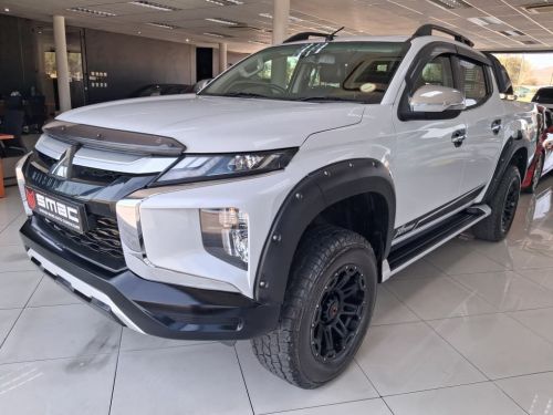 Mitsubishi Triton DI-DC 4x4 AT D/C in Namibia